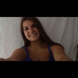 Meet your Posher, Alli